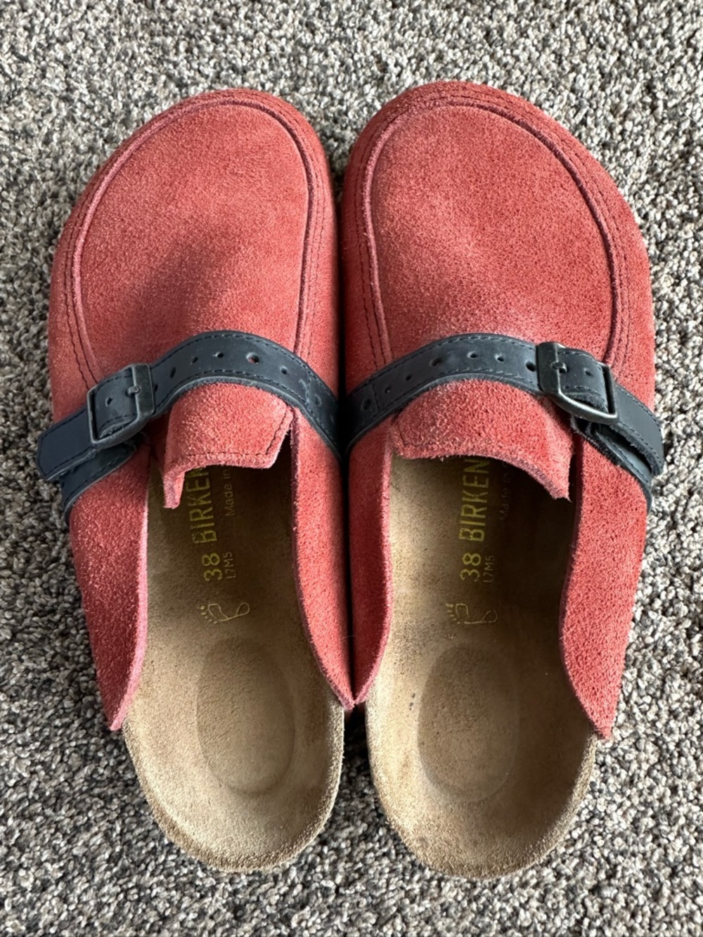 Birkenstock Eaton Red Suede Slip-On Clogs with Black Strap W8 M6